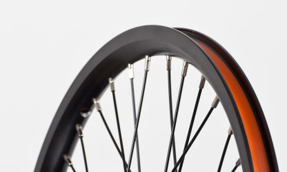 18 inch zwart aluminium spaakwiel  velg STRIDA achterwiel - 448-18-spoke-black-rear - wiel - wielen